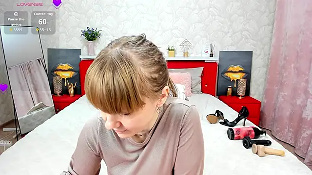 kattypeachx - KattyPeachX's free webcam