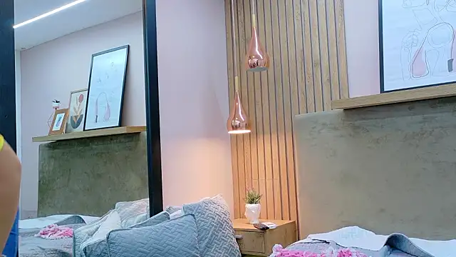 tessa_stone - Tessa_Stone's free webcam