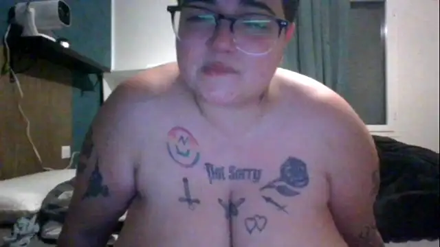 PirateXL live cam profile