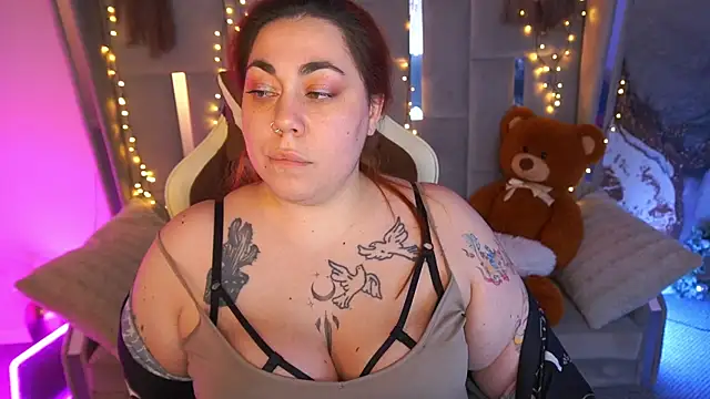 kittywakee - Kittywakee's free webcam