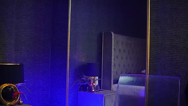 giaeasyice - GiaEasyIce's free webcam - UK Sex Cams