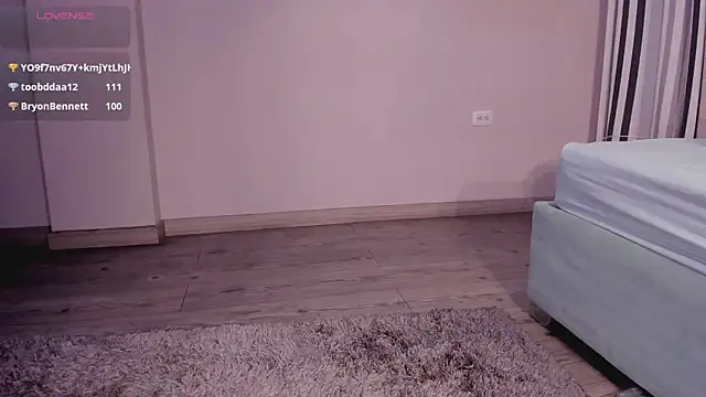 blue_sixx - Blue_Sixx's free webcam - UK Sex Cams