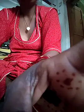 Webcam Model (aunty_sumy)  is live.Free join now!