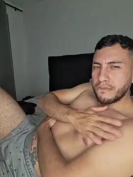 alessfuck_friends (M young) - Spanck my dick