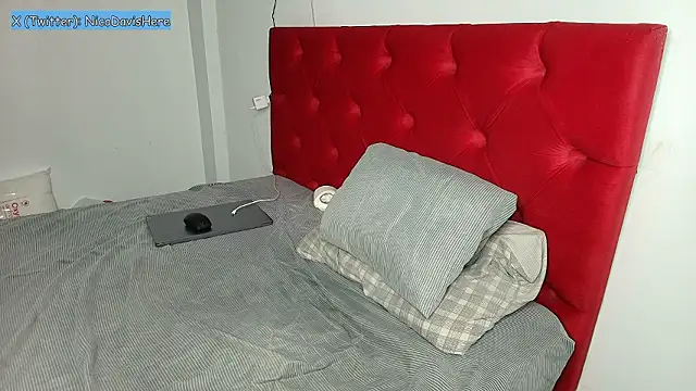 nicodavisofficial (M twink) - Jerk Off ✊