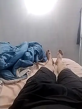 engineer_1980 (Ask my age) - Bater punheta