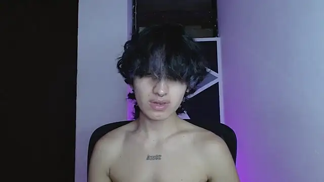 littlextreme live sex cam