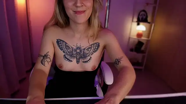 Dakotaa_'s Stripchat show and profile