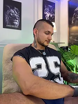 marco_vega (M young) - MAKE THAT BIG COCK HARD🍆💦