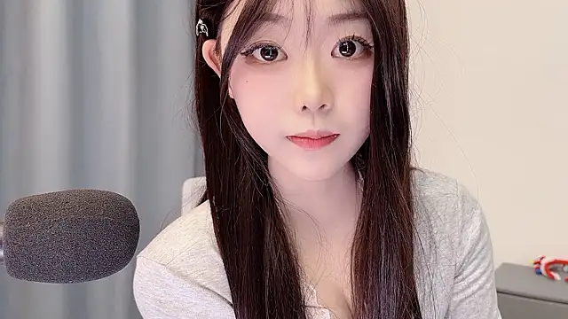 smalldaisy - Smalldaisy's free webcam - UK Sex Cams