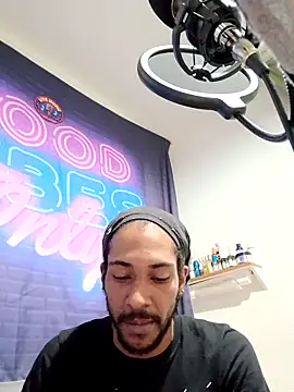 mikaaa97 - Mikaaa97's free webcam - UK Sex Cams