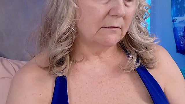 Kaitlyn_Winters webcam