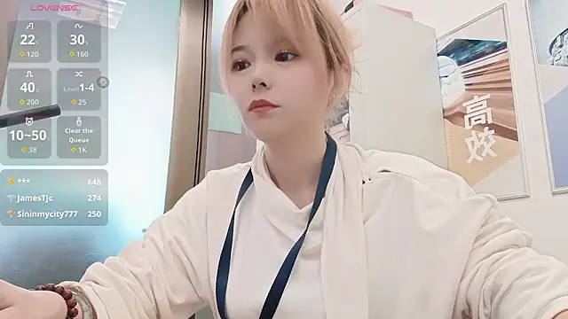 美女KKMM168在线直播