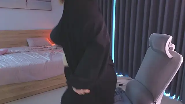 djennapalme (F young) - blowjob time