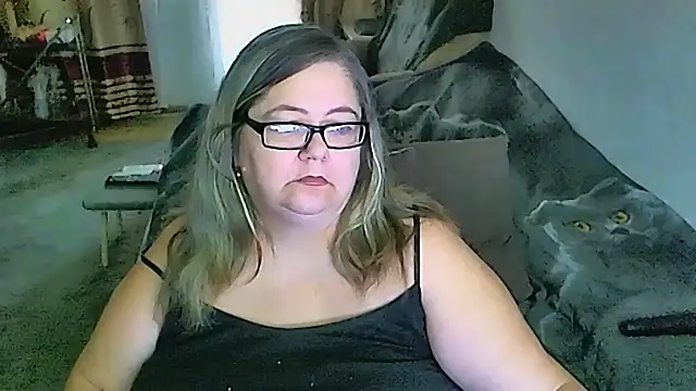 sex2 (F mature) - naked, squirt