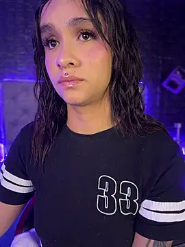 Preview of isabella-teen