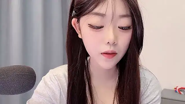 美女smalldaisy在线直播