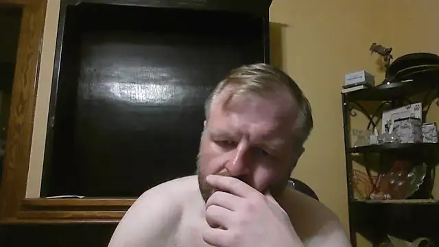 theonedonshaun (Ask my age) - GET DADDY NAKED