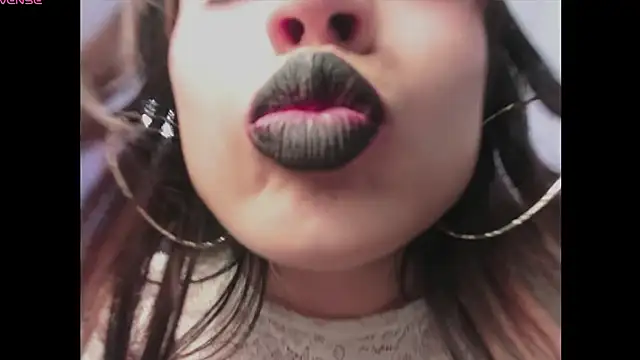 Nyx_Moon's Stripchat show and profile