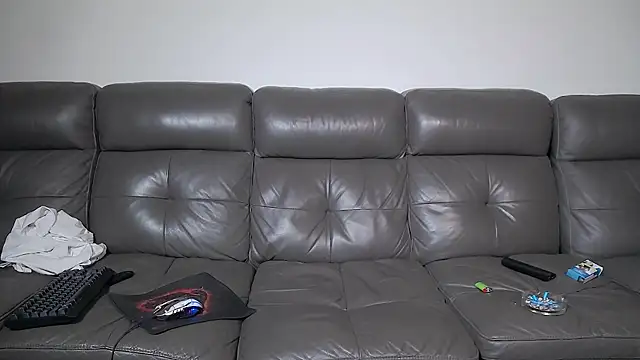 crazydom1 (M young) - oil chest