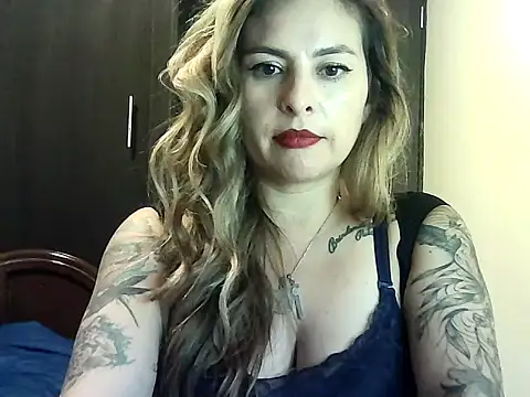 valery__rouse_ (F milf) - blow job