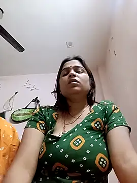 Trisha_71 live sex cam