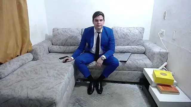 Victor_Maitland live sex cam