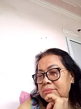 hotestlove - Hotestlove's free webcam