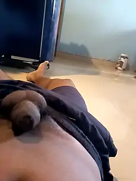 newboygoa - Newboygoa's free webcam - UK Sex Cams