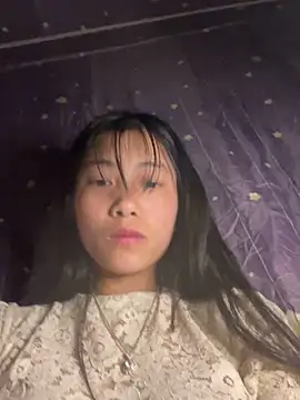 lylyx09 - LyLyX09's free webcam