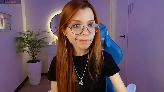 pinkan8el - PinkAn8el's free webcam