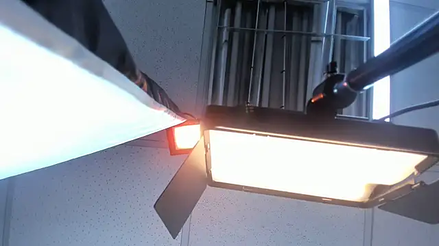 Aisha_hotts777 live sex cam