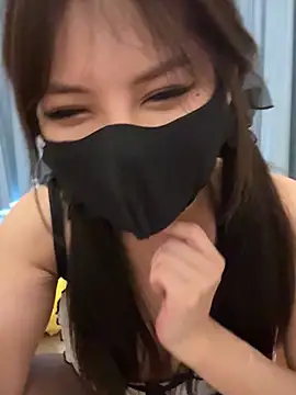 美女Carlin-yiyi在线直播