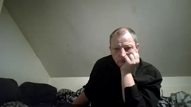 chubbybear2cum (M mature) - Cum