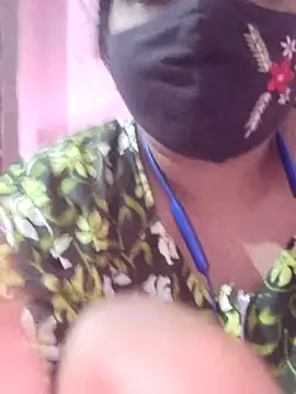 tamil_lathikaaa - Tamil_lathikaaa's free webcam