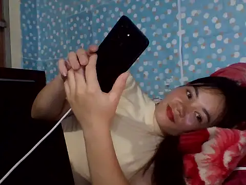 little-green-sprout - Little-green-sprout's free webcam - UK Sex Cams