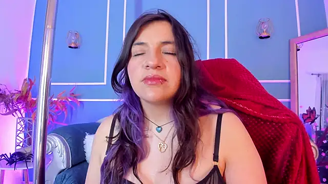 tarataylorr (F young) - moan pleasure 🤤😘