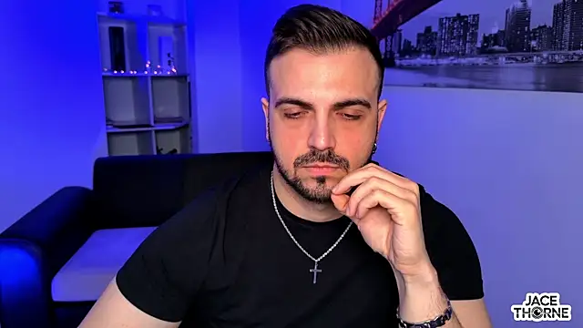 jace_thorne (M young) - Warm up the atmosphere 🔥