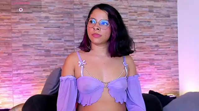 nath_redrex (F young) - show boobs