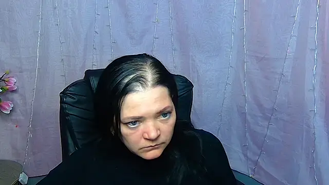 laurafinn - LauraFinn's free webcam