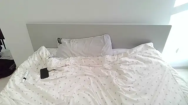 poyo2502 - Poyo2502's free webcam - UK Sex Cams