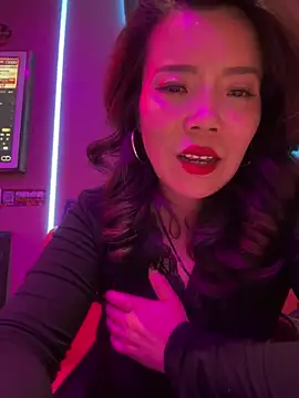 美女anna_kk在线直播