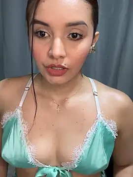 Webcam Model (Melanyprada)  is live.Free join now!