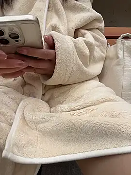 kara-tt live sex cam