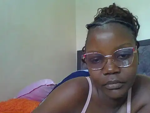 Live solo webcam of girltotok