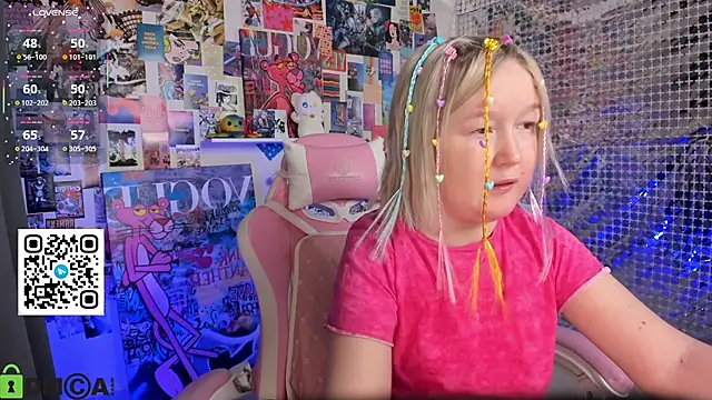 sara_robinson - Sara_Robinson's free webcam - UK Sex Cams