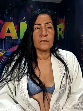 EmmieRae__ live sex cam