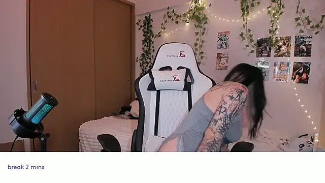 viv_player (F teen) - AHEGAO