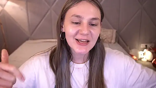 diamondgoldie - DiamondGoldie's free webcam - UK Sex Cams