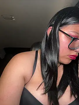 lismar_fire - Lismar_fire's free webcam - UK Sex Cams